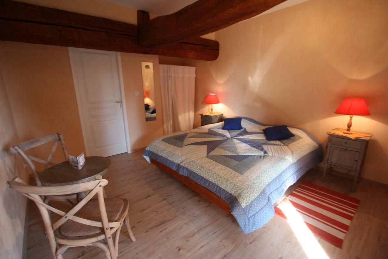 Gite Evidence Bed and Breakfast Varennes-sur-le-Doubs Esterno foto